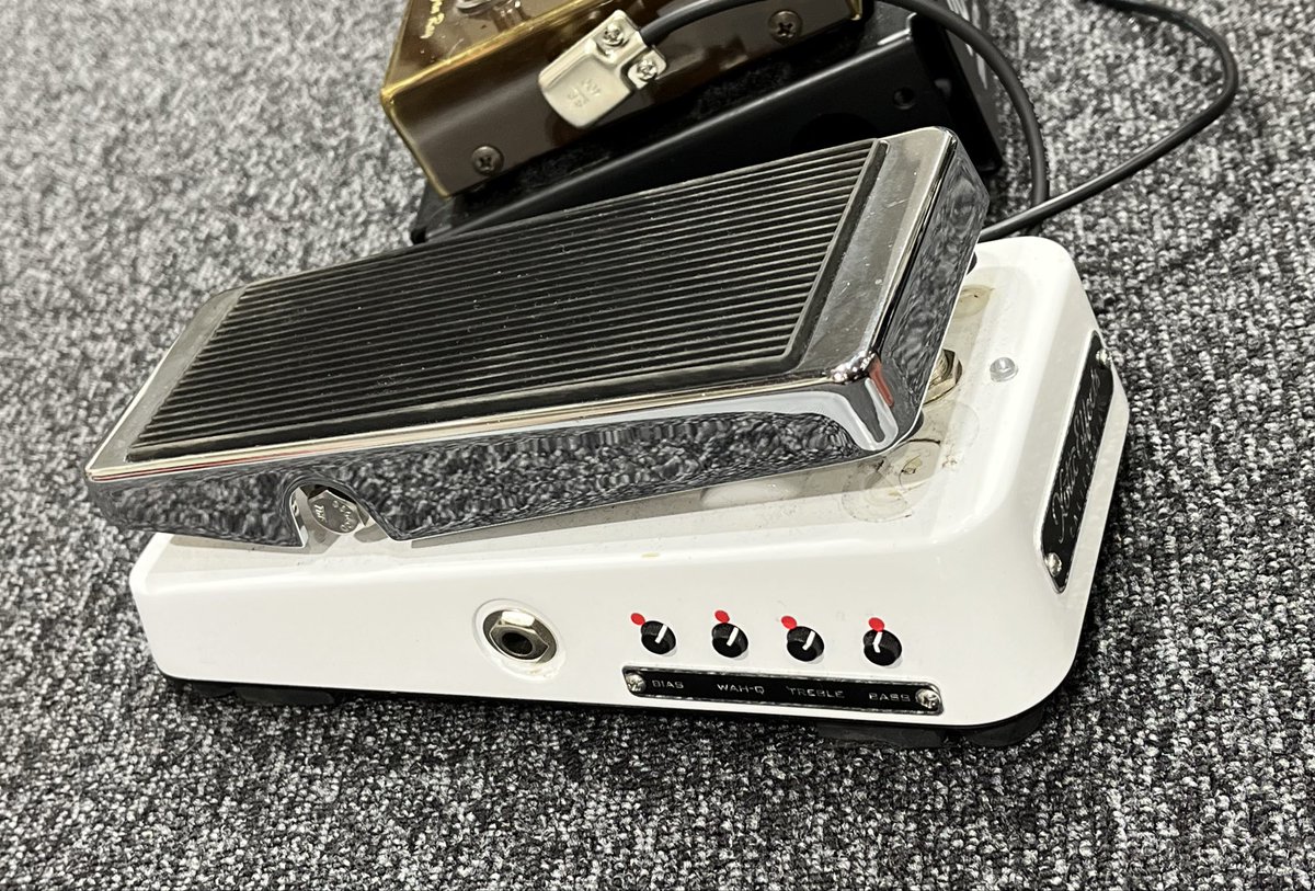 nao_shapes's tweet photo. #Xoticwah xw1🎸Get🥺デシ
#Assh さん使用機材🤍
#Shu さんも愛用してるラシィ‼️
#xoticeffects ✨ https://t.co/VNx0xFeG0k