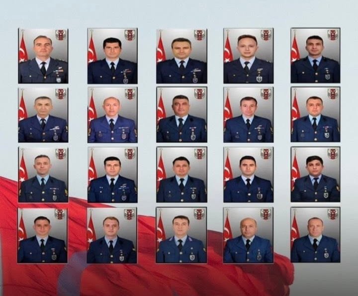 Şahit sensin ya RAB, şehitlerimize sen rahmet eyle.🇹🇷🇹🇷🇹🇷