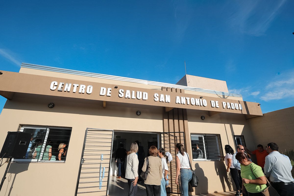 CorrientesGob's tweet photo. El gobernador @gustavovaldesok encabezó la inauguración del Centro de Atención Primaria de la Salud San Antonio de Padua en #GobernadorVirasoro. 

El edificio está situado en una ubicación pensada para brindar asistencia a la mayor cantidad de vecinos posible. https://t.co/kP409fntZQ