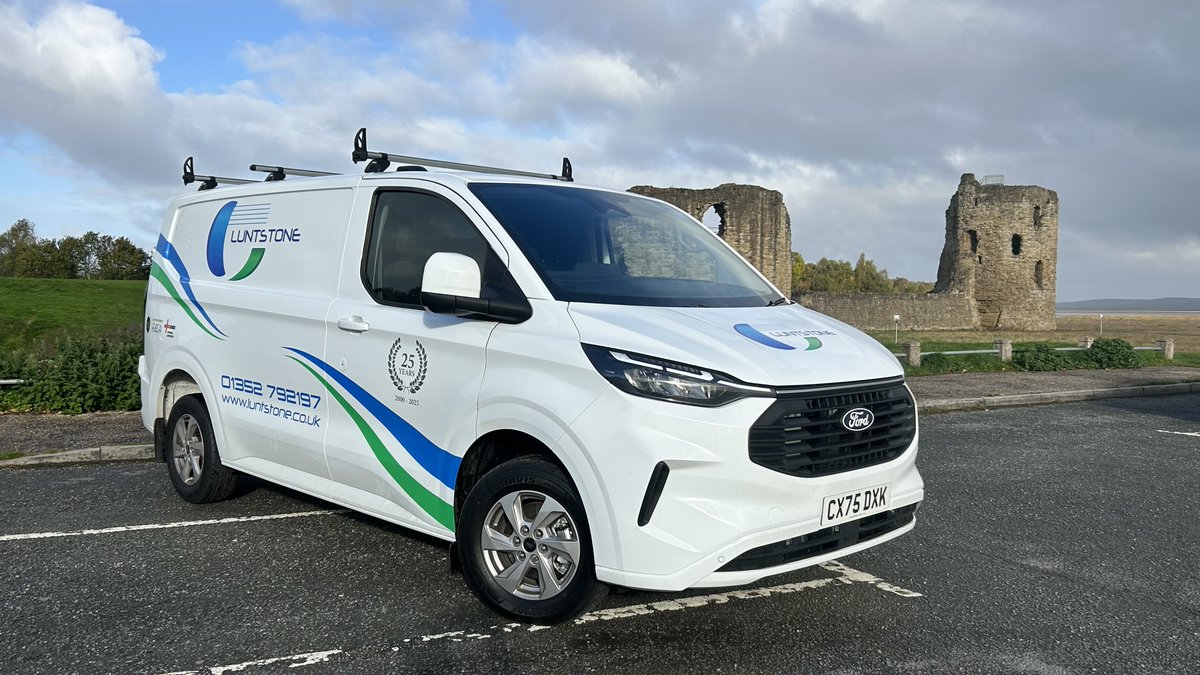⚡ Our fleet just got a fresh new look for 2025!
Proud to showcase our newly decaled vehicles — same reliable service, brand-new style.
Spot a Luntstone van on the road? Give us a wave 👋

#LuntstoneLtd #ElectricalContractors #FleetUpdate #NewLook2025