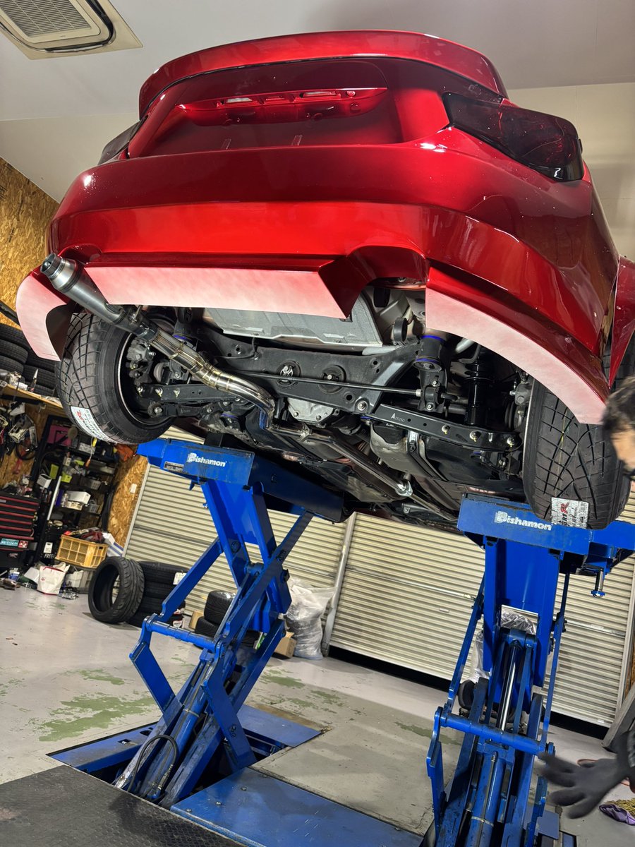 supermade_com's tweet image. 見えないところは塗らないハリボテスタイル！