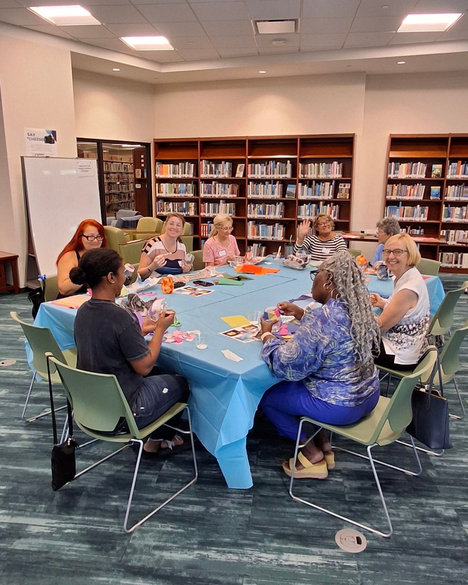 BBCityLibrary's tweet image. More colorful creations are lighting up!

Crafting in the Library: &quot;Stained Glass&quot;
