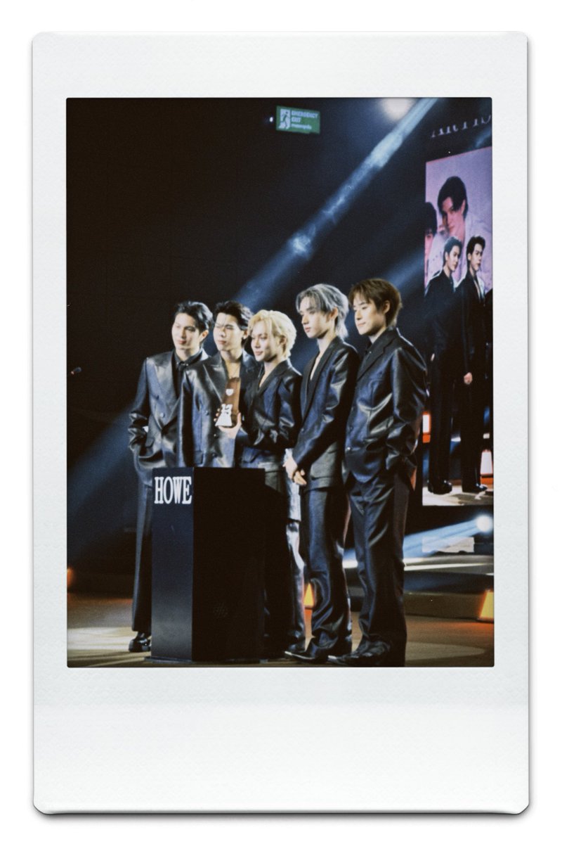 🏆//

ขอบคุณทาง #HOWEAWARDS2025xLYKN มากๆเลยนะคับที่มอบรับวัลนี้ให้กับพวกเรา พวกเราสัญญาว่าจะตั้งใจทำผลงานดีๆต่อไป ให้ทุกคนติดตามกันเยอะๆเลยคับ ขอบคุณแฟนๆ ไลค์ยูทุกคนนะคับ ขอบคุณทาง GMMTV ทาง RISER MUSIC นะคับที่คอยซัพพอร์ดพวกเราตลอด สุดท้ายขอบคุณ แก๊ง 5 เพิ่ลอีก 4 หน่อ