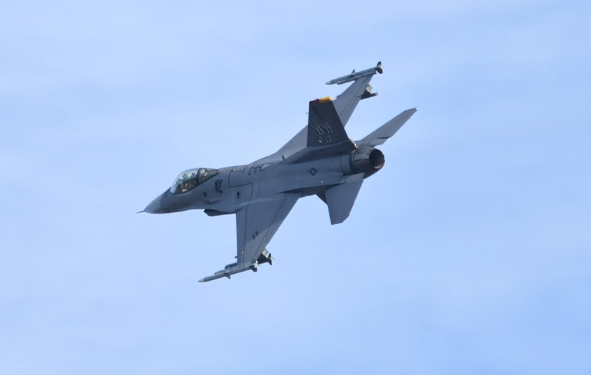 kenchan187's tweet photo. 久し振りの爆音浴in小松
爆音で、癒される空、小松基地 https://t.co/B2QY0nx5si