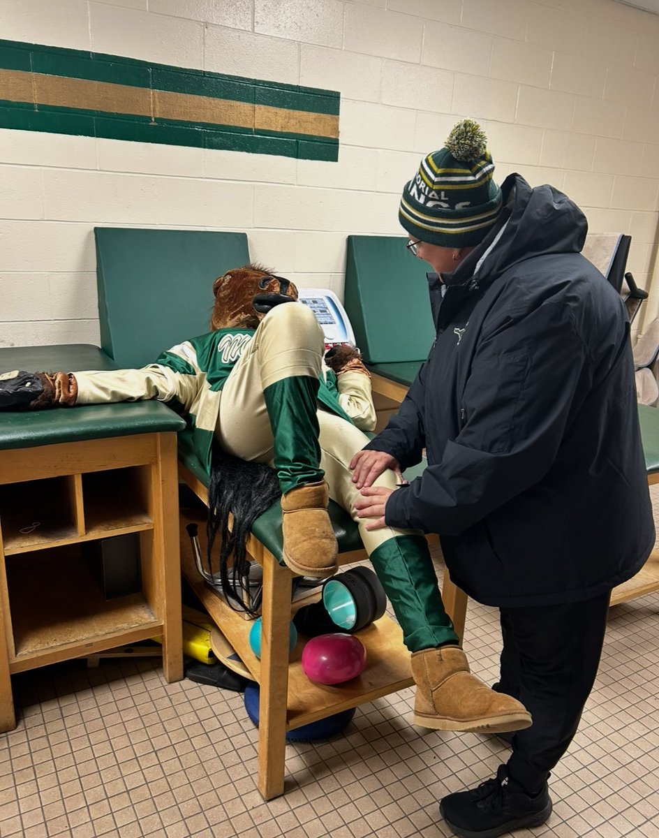 BTMHS CHEER tweet media