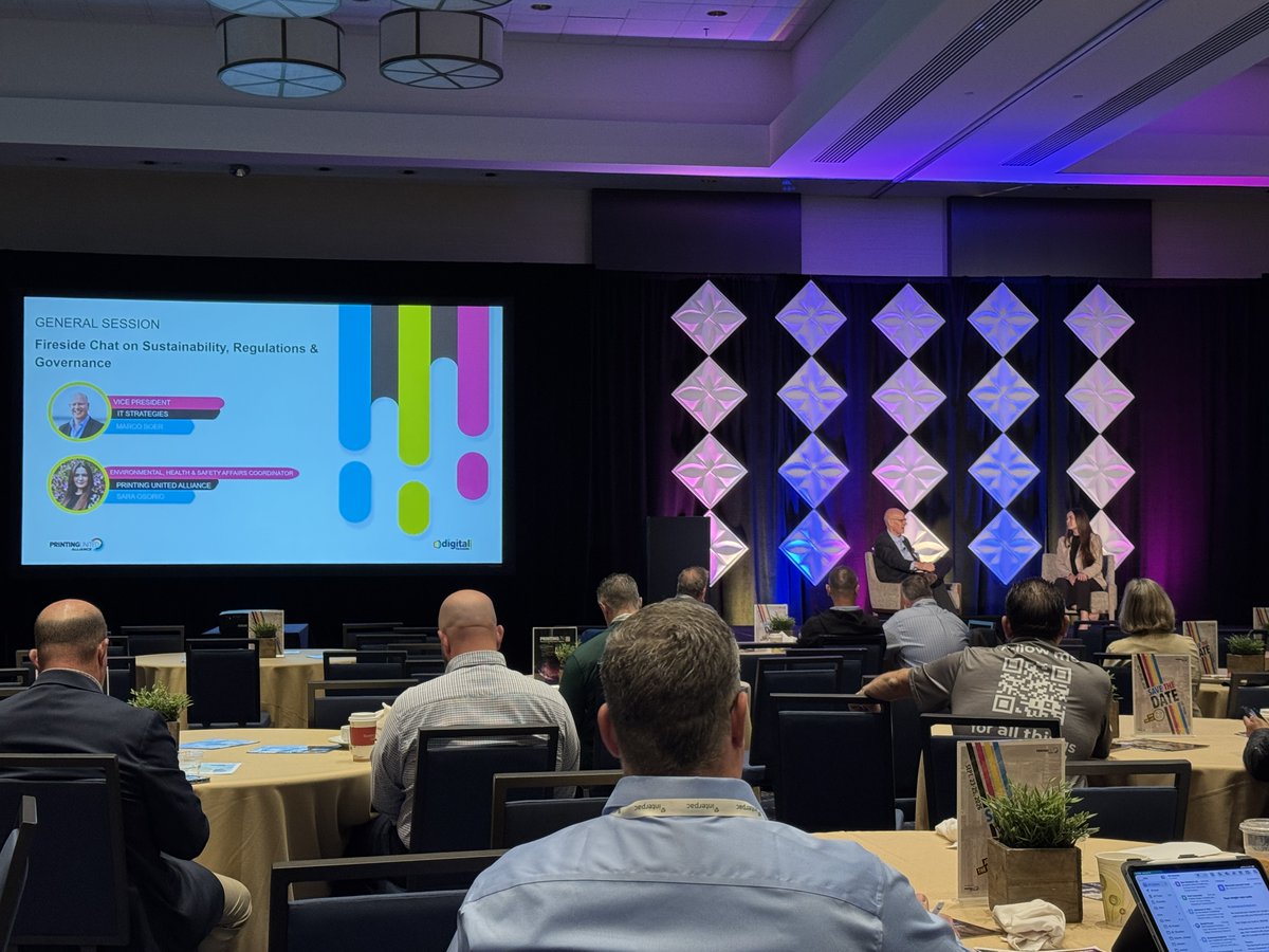 KomoriAmerica's tweet image. Incredible week at the Digital Packaging Summit! 🎯 Discussions on automation &amp;amp; digital folding carton production were electric. Komori J-throne 29 shines for short-run, high-quality work. Exciting times for #DigitalPackaging! #PrintInnovation #FoldingCarton #Komori #Jthrone29