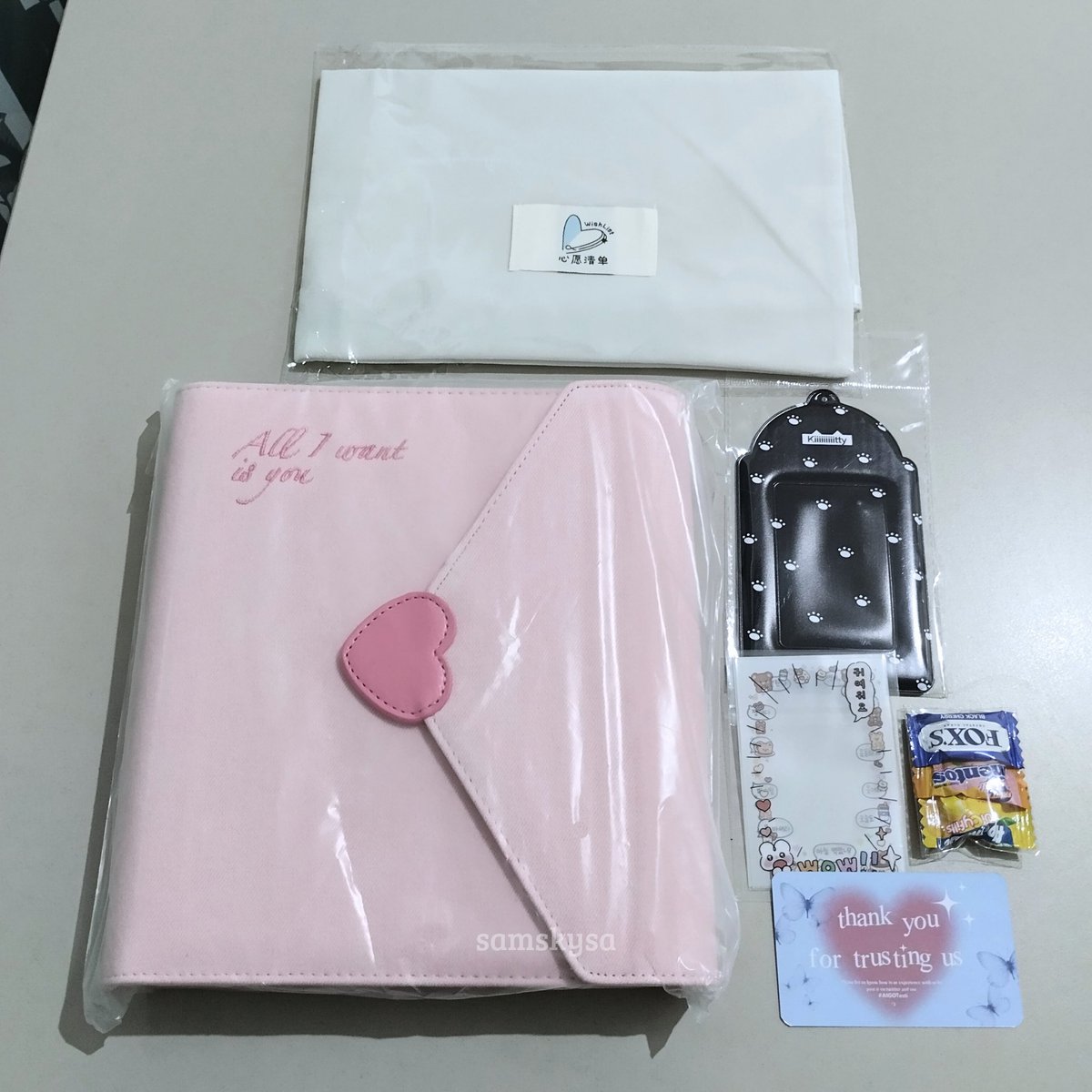 samskysa's tweet image. today&apos;s mail ! 💌

big thanks to @sunmilgo karna akhirnya whislist binder aku kebeli juga ! &amp;gt;&amp;lt; awalnya sedih karna binder ga bisa ikut hc (aku perlu cepet buat pc afjur huhuu) tapi akhirnya bisa ikut hc 🥹🫶🏻 terima kasih sekali lagi buat A1 GO 🫶🏻💘
#A1GOTesti