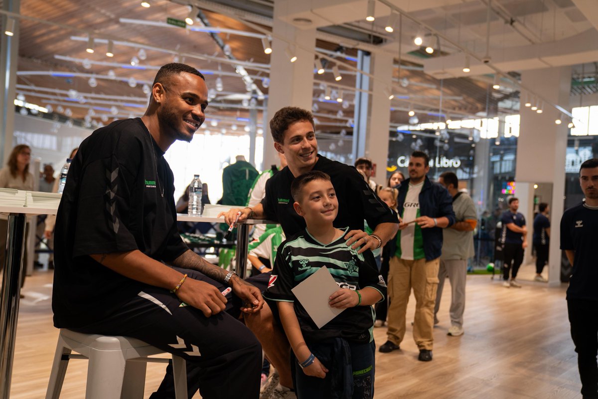Real Betis Balompié tweet media