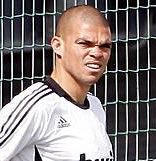 Пепе, Снейдер. Фа ватафа