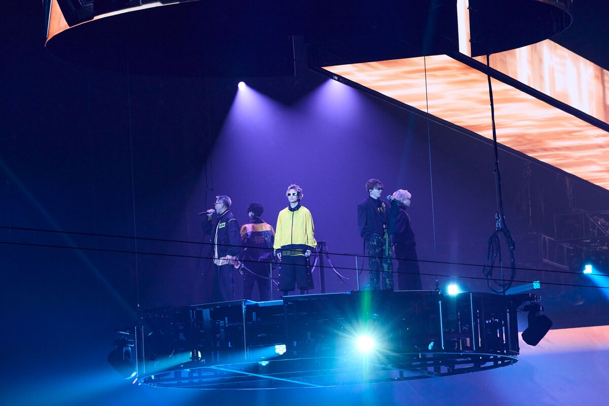 natalie_mu's tweet photo. ◤Da-iCE「EntranCE」ライブレポート◢

🎲 5人の“創造と拡大”に満員のたまアリ熱狂！
多彩な“Da-iCEワールド”へと誘う
アリーナツアー「EntranCE」終幕🚪
🆕ニューアルバムリリースの発表も

⏬詳細・📸ライブ写真
https://t.co/yYC97NiorO

#Da_iCE https://t.co/9uBMgpWxEs