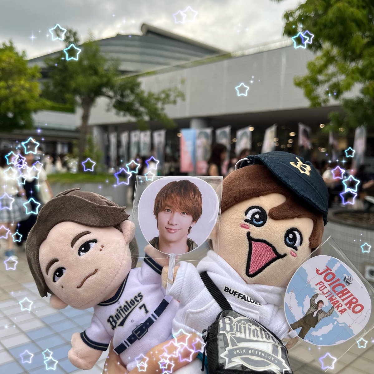 snowtanz's tweet photo. なにわ男子デビュー4周年おめでとうございます🧁
アリツアお疲れさまでした💙
次はドームでね🌈 https://t.co/nPPFoxz2Ve