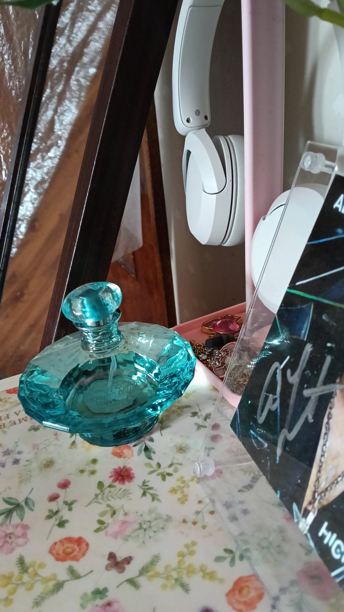 点描のアウトサイダーアート 齋藤郁恵作画「人魚姫」 アウトサイダー