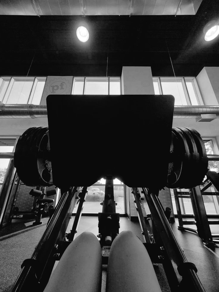 Mathchalaate's tweet image. ㅤㅤ  

📍Fitnes Center, PIR Jaksel

" mari kita sudahi " 

ㅤㅤ