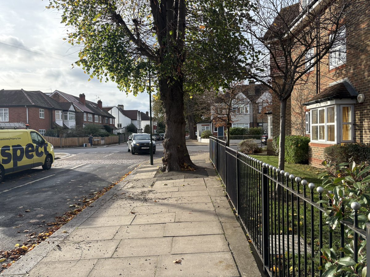 devadam88's tweet image. Day 28 of #30DaysOfExercise

Tempo run. Fast segments with a good warm up and warm down. 4km in around 32min