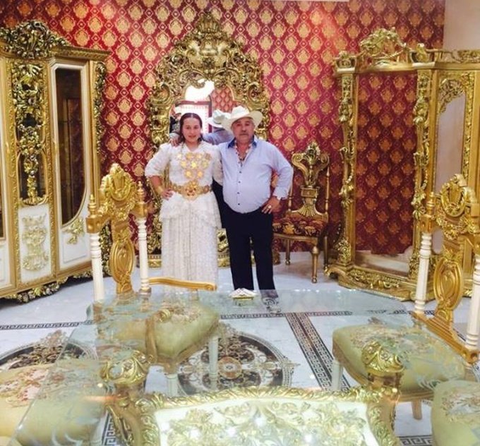 The White House is officially a gipsy palace