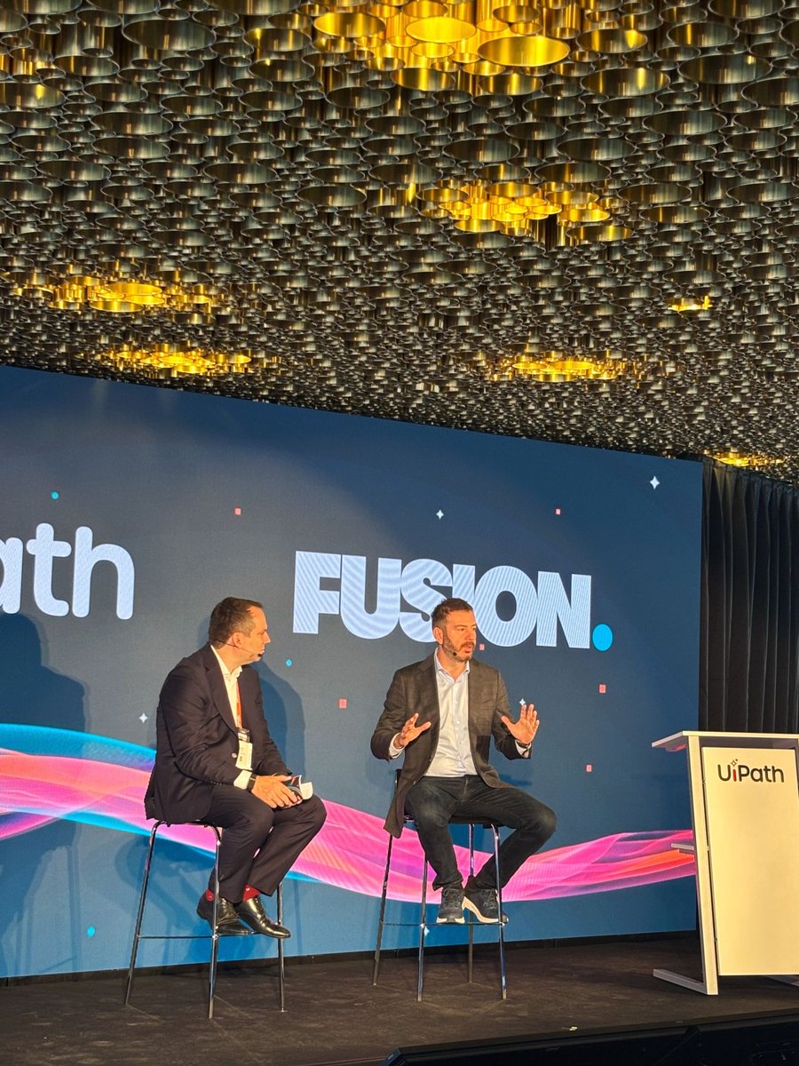 robots4testing's tweet image. When customers lead, we all move forward. 🏆 Congrats to our #AI25 award winners in DACH: Schnellecke Logistics and Schulz &amp;amp; Partner. Danke for inspiring us! #UiPathFUSION