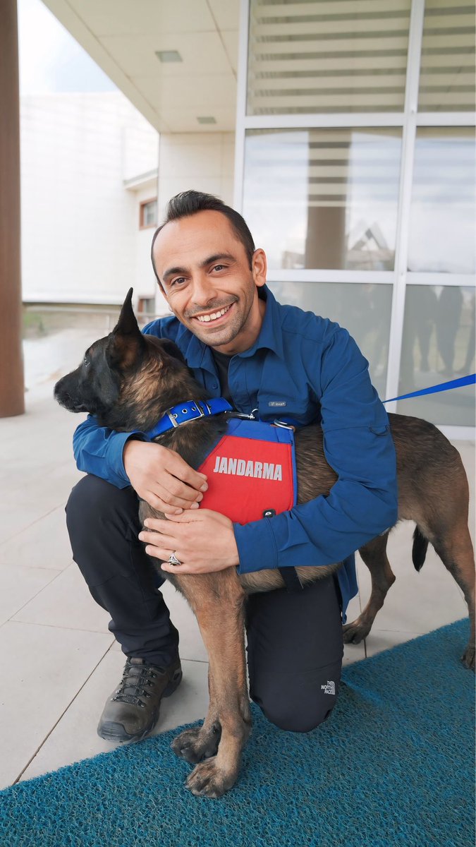 MuhammedSelimD's tweet photo. #Zula #JandarmaNarkotik 🐾 https://t.co/FLgJsGqsxK