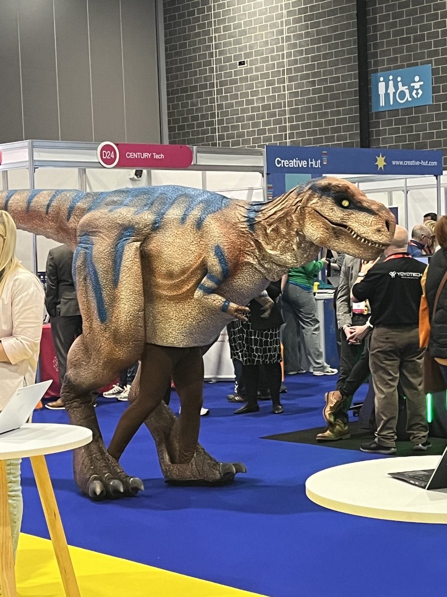 Yesterday we had an inspiring day at #BRILLIANTFestival✨
We attended with curiosity, both on behalf of our clients &amp; the initiatives we’re working on, keeping an eye on new ways to enhance teaching, integrate tech, &amp; foster #creativity &amp; critical thinking.