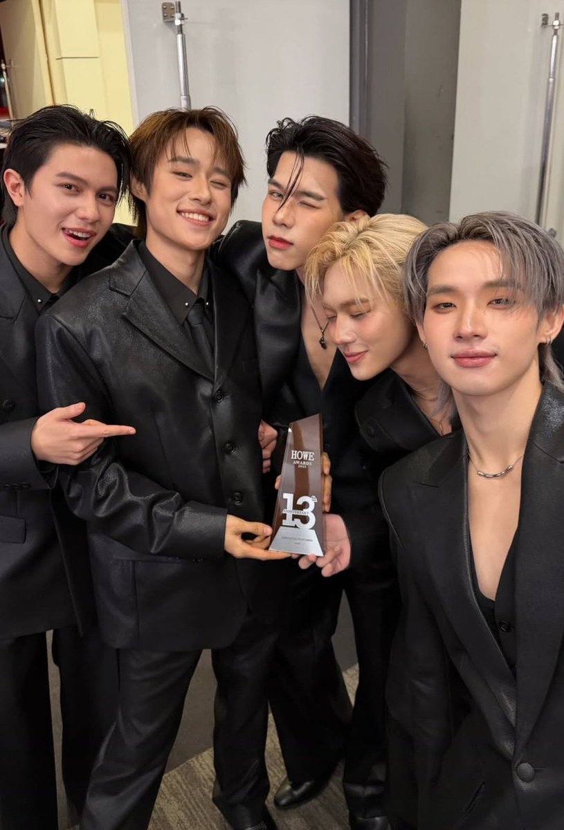 ไอพวกก้อน 🐺

LYKNEST IN HOWE

#HOWEAWARDS2025xLYKN