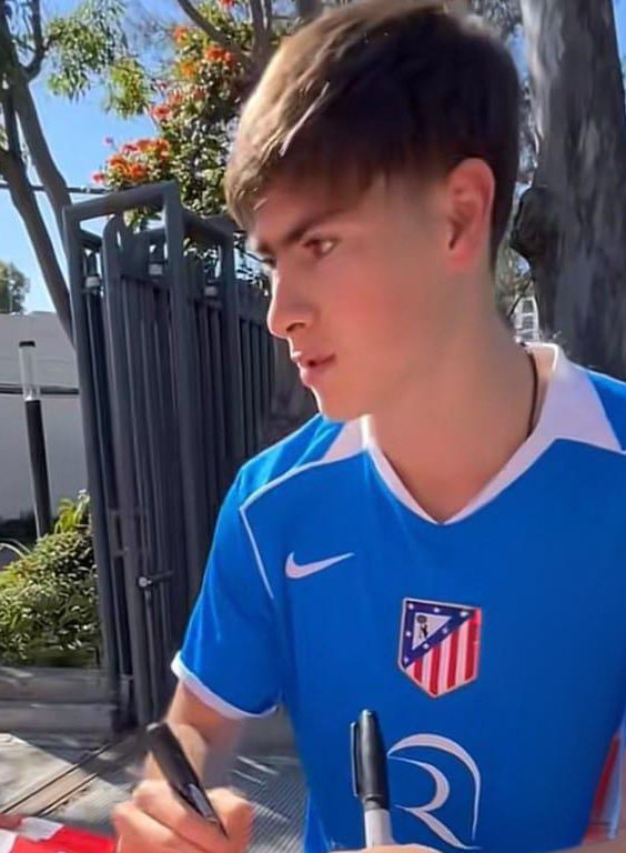 AdrianATM28 tweet media