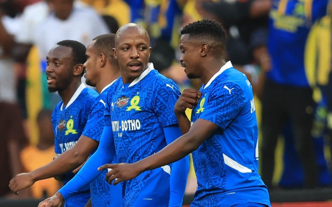 Sibiya_Official's tweet image. All Mamelodi Sundowns fans repost and follow one another 💛 @Masandawana