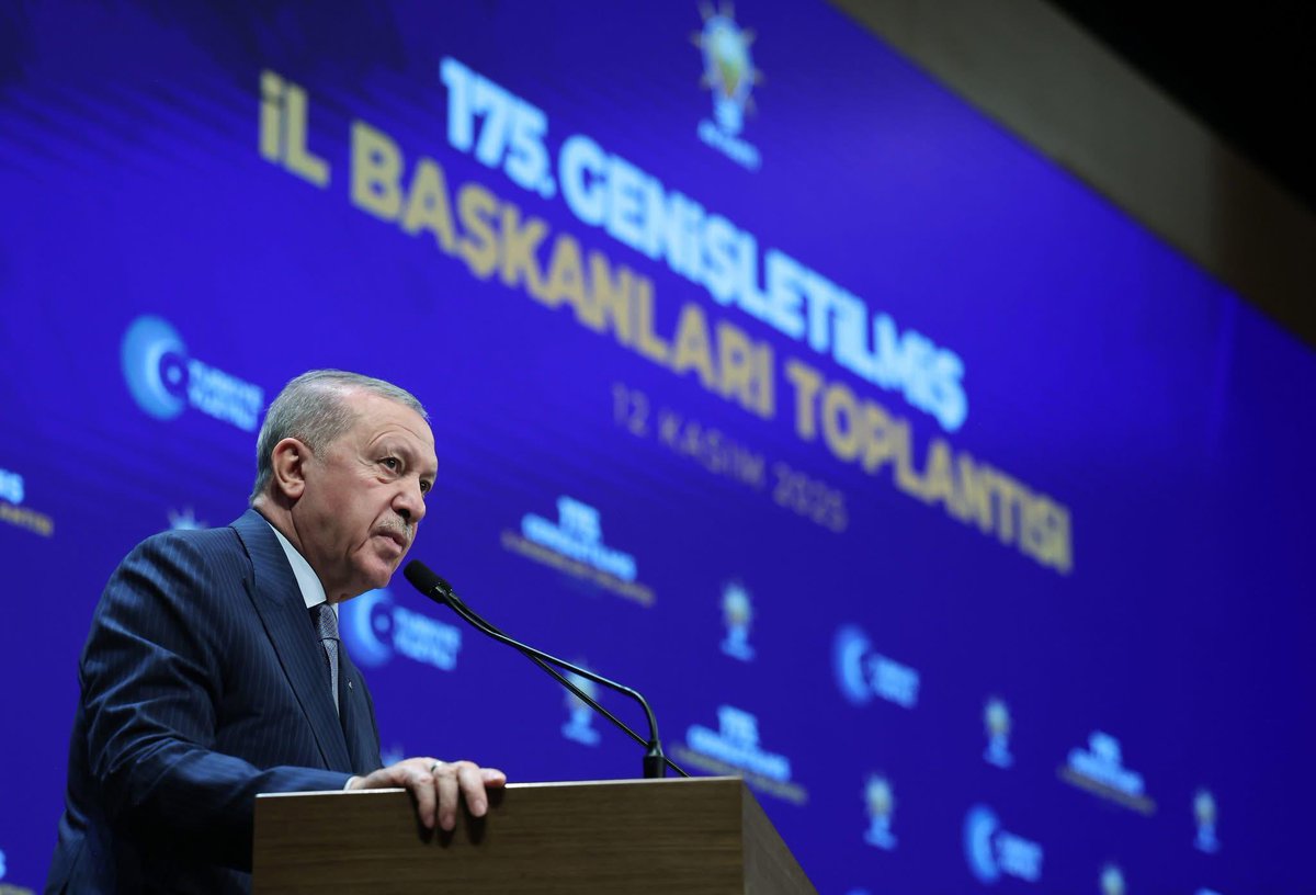 📍AK Parti Genel Merkez / Ankara

Cumhurbaşkanımız ve Genel Başkanımız Sayın Recep Tayyip Erdoğan’ın liderliğinde gerçekleştirilen 175. Genişletilmiş İl Başkanları Toplantısına katıldık.

İl Genel Meclis Başkanımız Ersin Yaman, Kadın Kolları İl Başkanımız Remziye Eda Özvin,