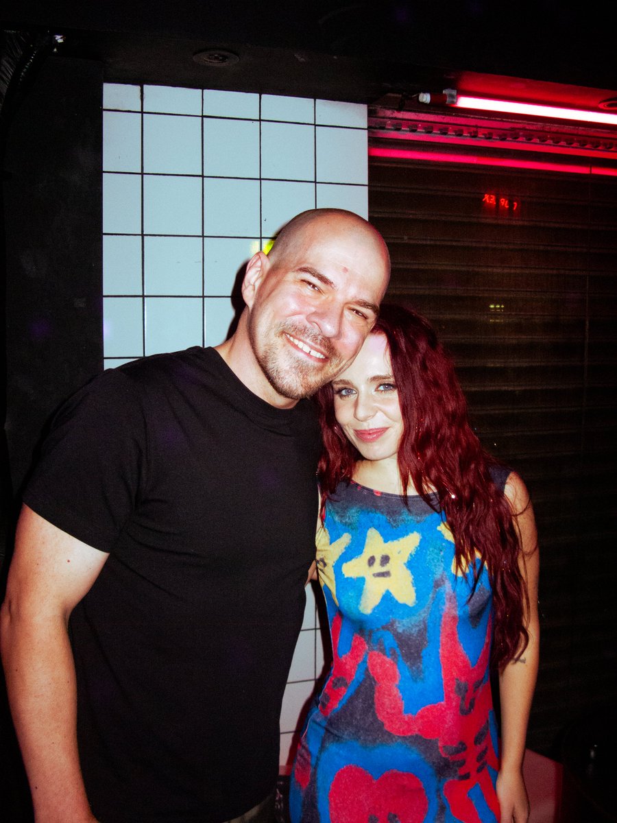 DjLeanh's tweet image. Such a pleasure meeting you, @rosegray_! Thanks for all the love and for being so sweet with everyone at the event. You’re pure light and talent. Big hug! ❤️

*Couldn’t think of a better way to celebrate 14 years with @JoaoLemoz than sharing the night with you. 🌹