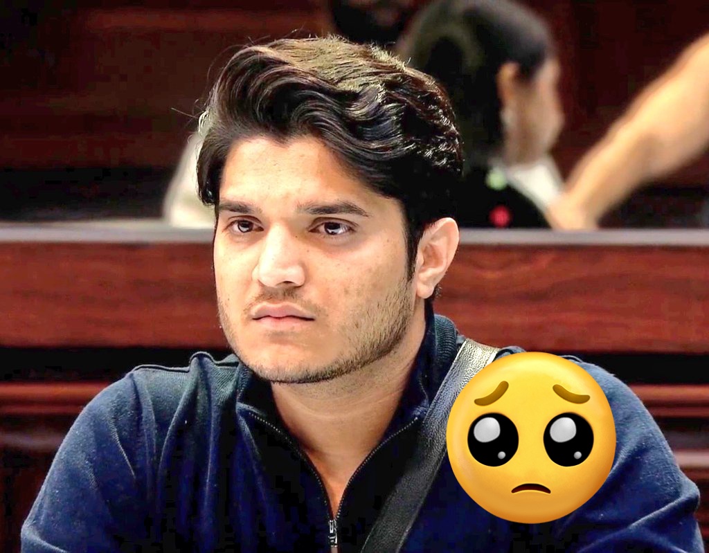 Zenux37's tweet photo. If you think Mridul’s eviction was unfair, show your support💪🔥
Let’s make this trend big

Goal: 1K likes ❤️ | 500 RTs 🔁 | 100 comments 💬

NO MRIDUL NO BIGGBOSS

#MridulTiwari • #BoycottBiggboss •  #BiggBoss19 https://t.co/aL1TiLoBwd