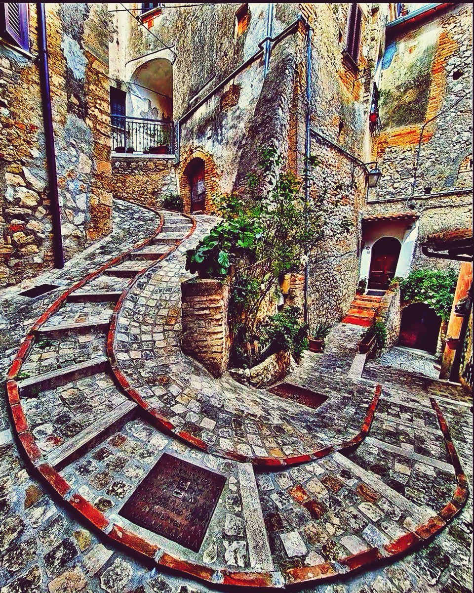 𝑏𝑒𝑛𝑖 𝑦𝑎𝑝𝑡ı𝑘𝑙𝑎𝑟ı𝑚𝑎 𝑔𝑜̈𝑟𝑒 𝑑𝑒𝑔̆𝑖𝑙, 𝑚𝑒𝑟ℎ𝑎𝑚𝑒𝑡𝑖𝑛𝑒 𝑔𝑜̈𝑟𝑒 𝑏𝑎𝑔̆ı𝑠̧𝑙𝑎..
--
#tolstoy