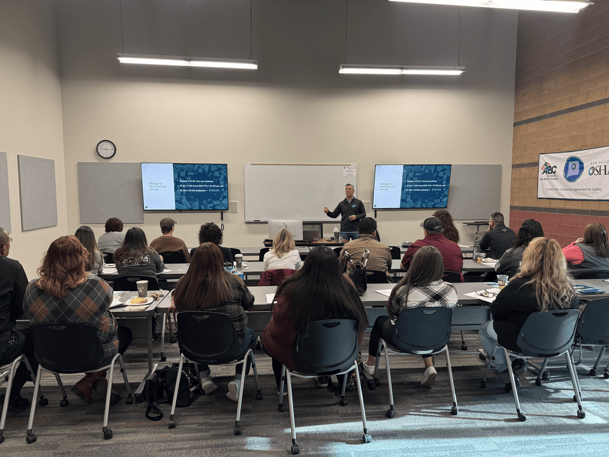 Full house at our free Decoding Prevailing Wage seminar! 🙌 Huge thanks to our members for showing up, learning, and leading the way in compliance and professionalism. #ABCNM #PrevailingWage #Construction