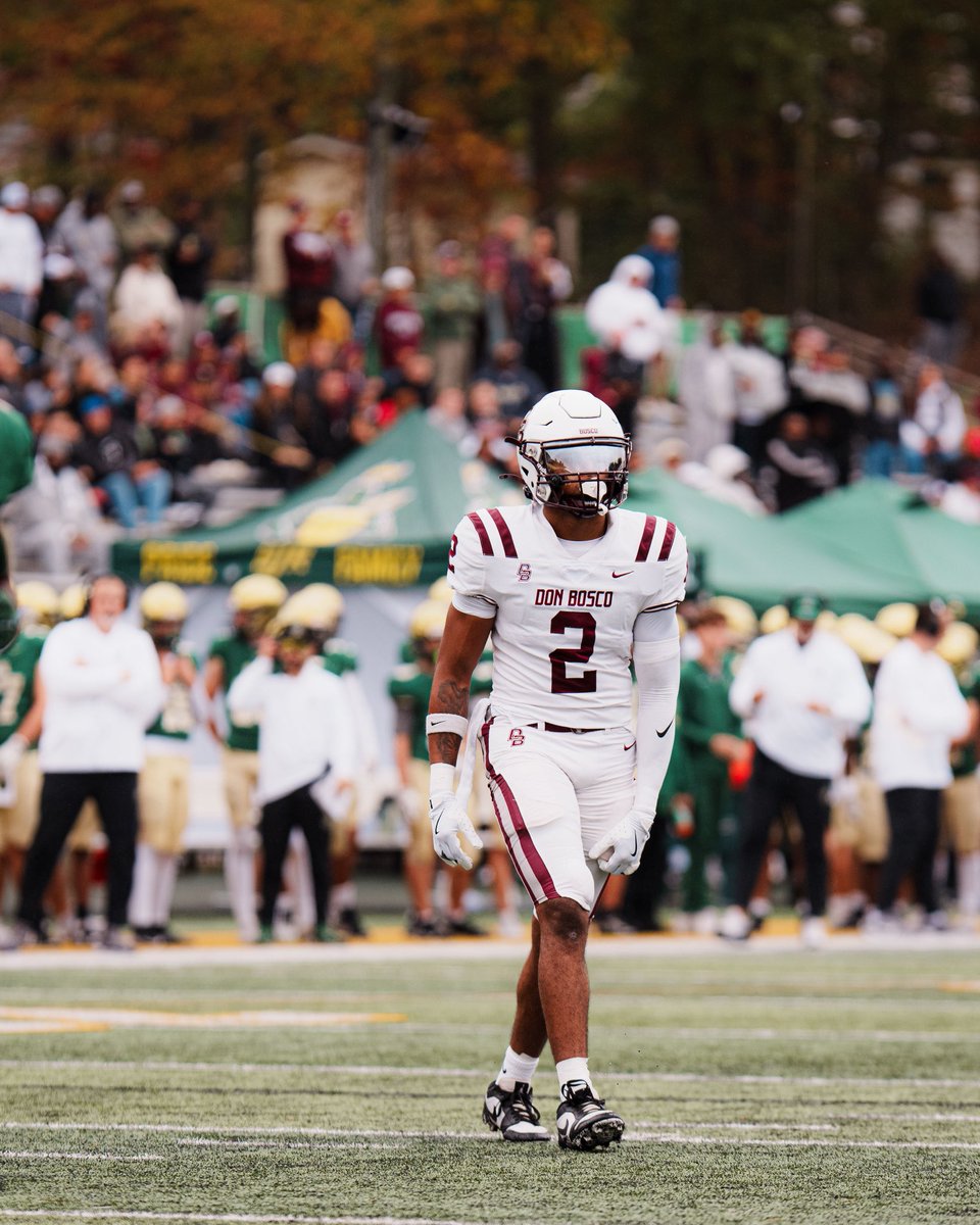 Here are my full season highlights. Blessed to finish of 9-0 undefeated season, still not satisfied! Playoffs up next‼️
hudl.com/v/2T3Ln7