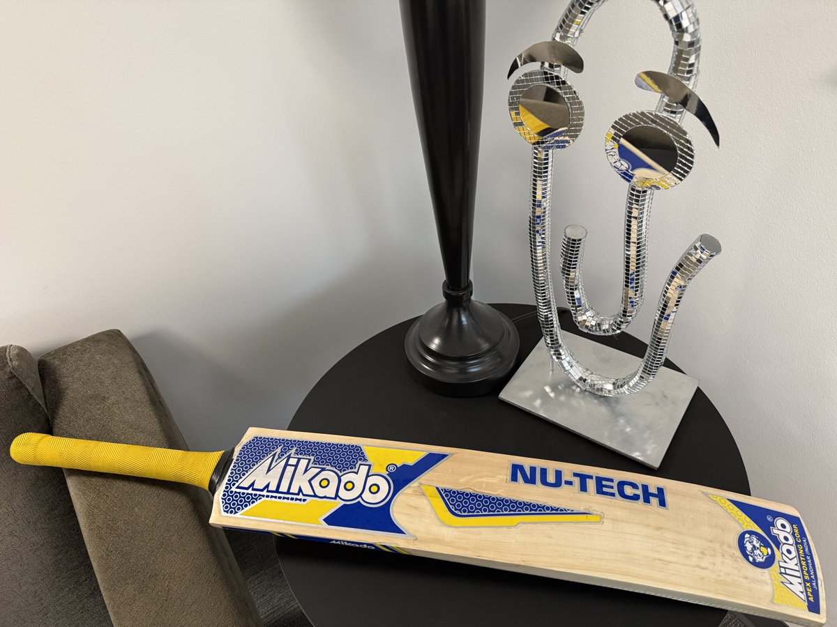 secbughunter's tweet photo. The #BlueHatAsia cricket bat has arrived at MSRC Redmond! ๐ Great connecting in person during the event & the bat is daily reminder that makes me smile. โฆโฆ@msftsecresponseโฉ & I are already looking forward to next time! https://t.co/YR5wIi2gWE