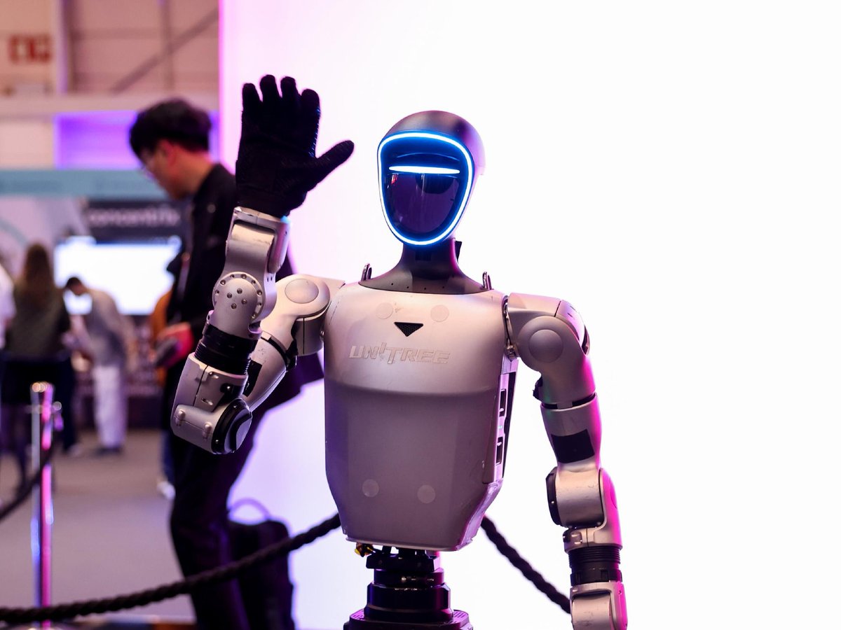 #Technologie : Le Portugal 🇵🇹 se tourne de plus en plus vers le numérique.

Le pays souhaite désormais devenir un pôle d'experience de l'intelligence Artificielle et renforcer au passage la souveraineté de l'Europe dans le domaine. theportugalnews.com/fr/nouvelles/2…