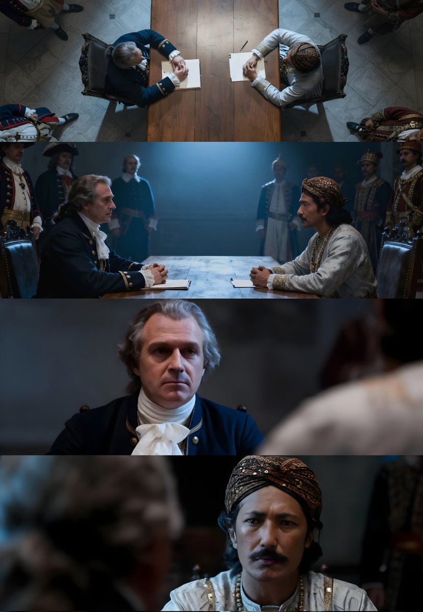 Dialog Pangeran Mangkubumi dengan Nicolaas Hartingh gubernur VOC pada tanggal 13 Februari 1755 di Karanganyar, Jawa Tengah, melahirkan Perjanjian Giyanti yang secara resmi memecah Kerajaan Mataram Islam menjadi dua: Kasunanan Surakarta dan Kasultanan Yogyakarta.