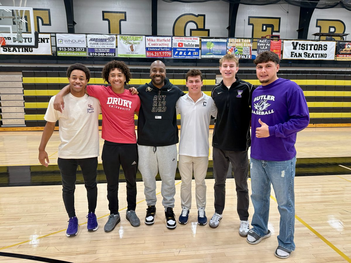 Play Above Average tweet media