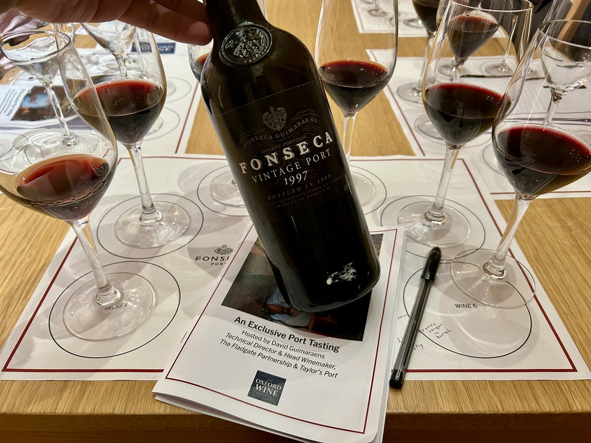 BlindTasters's tweet photo. Vintage port masterclass with David Guimaraens. Bombarding him with geeky questions, while I'm still sober. 1966, he says, overtook 63 and is still at peak. https://t.co/QgDIjXHuep