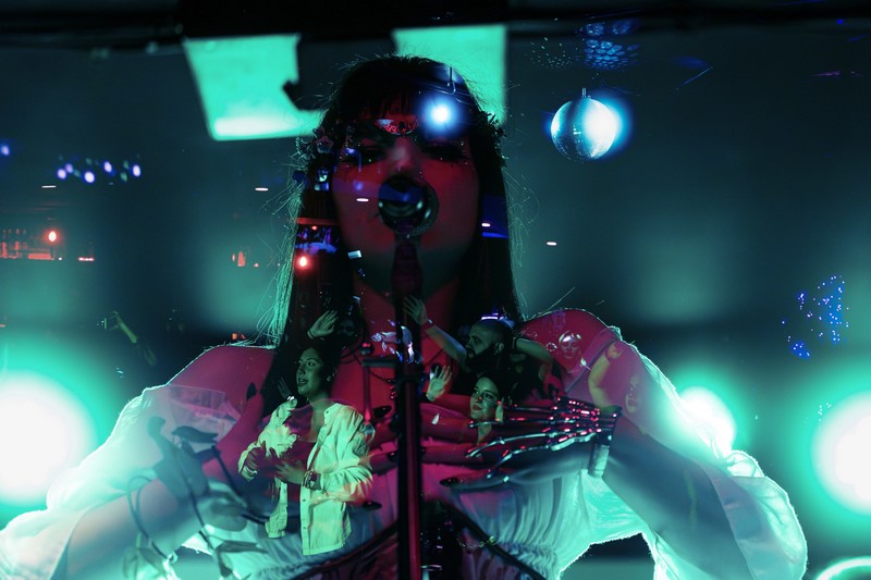 StarryMag's tweet image. .@calliopewren fans find out what the #singersongwriter and #altpop artist shares exclusively with Editor @NotYerAvgChick about EP Fade and Wither at starrymag.com/calliope-wren-…! #FadeandWither