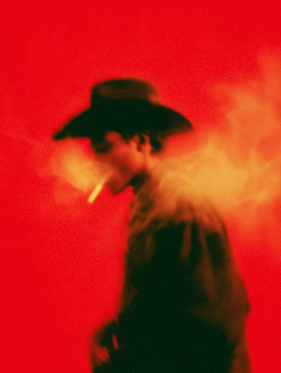 iamnotsrc's tweet image. Scarlet haze