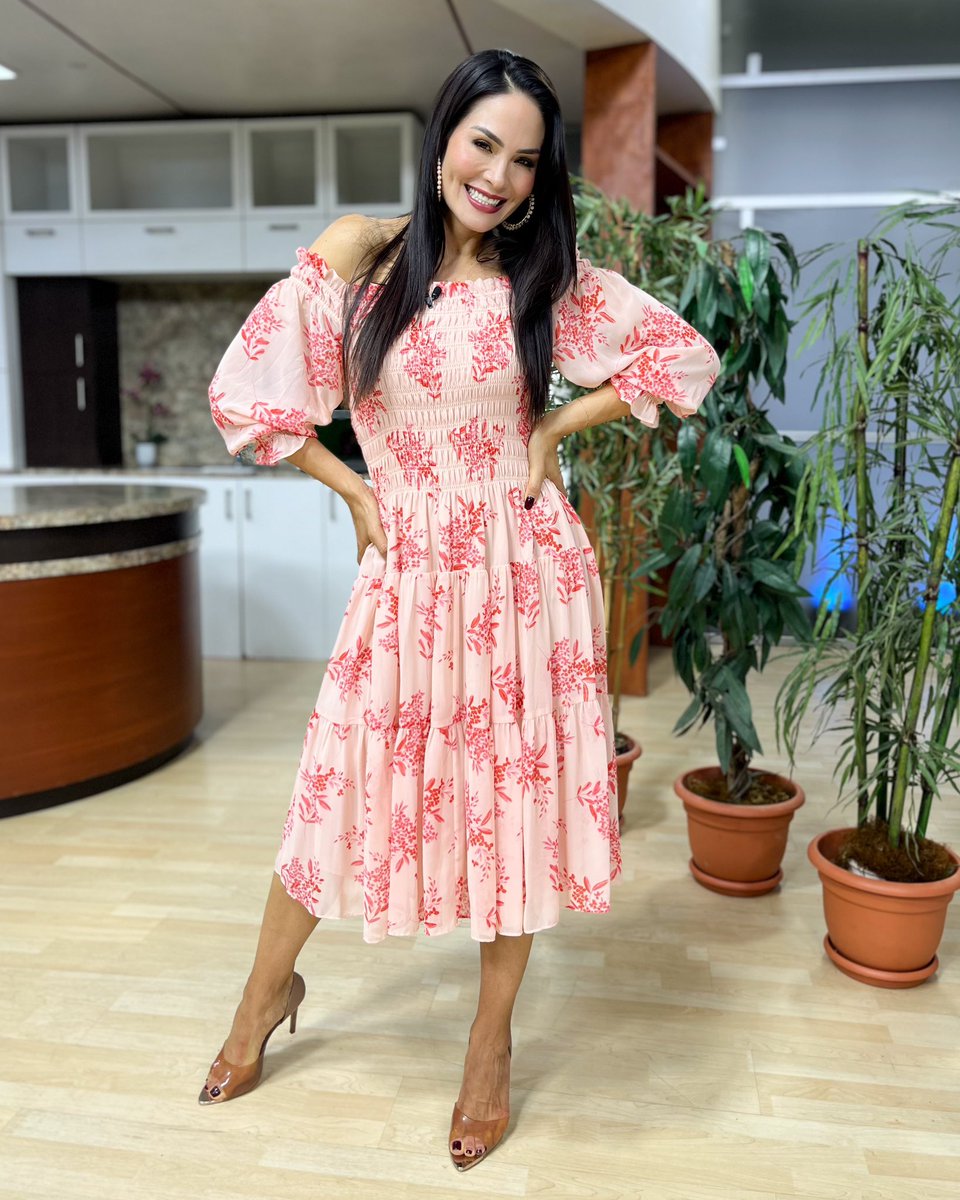 Ana Pao lista para compartir otro ratito lleno de buena energía y temas que inspiran. 🌸