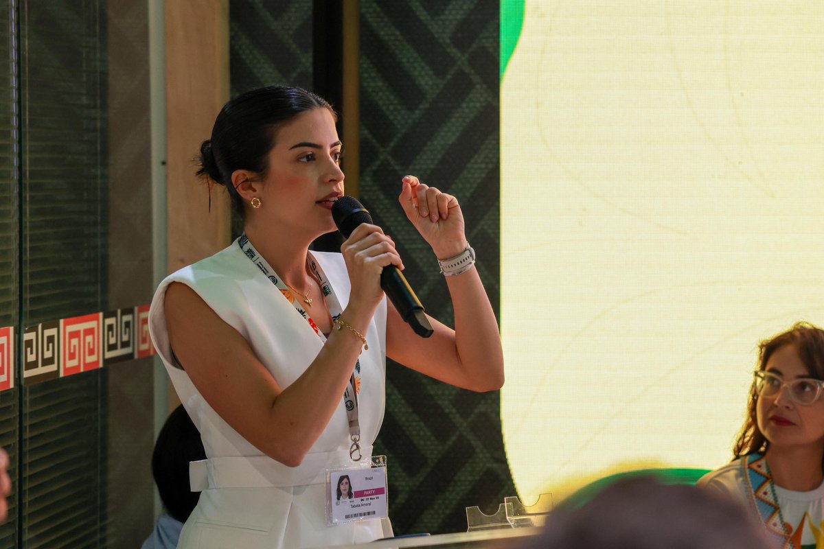 Tabata Amaral tweet media