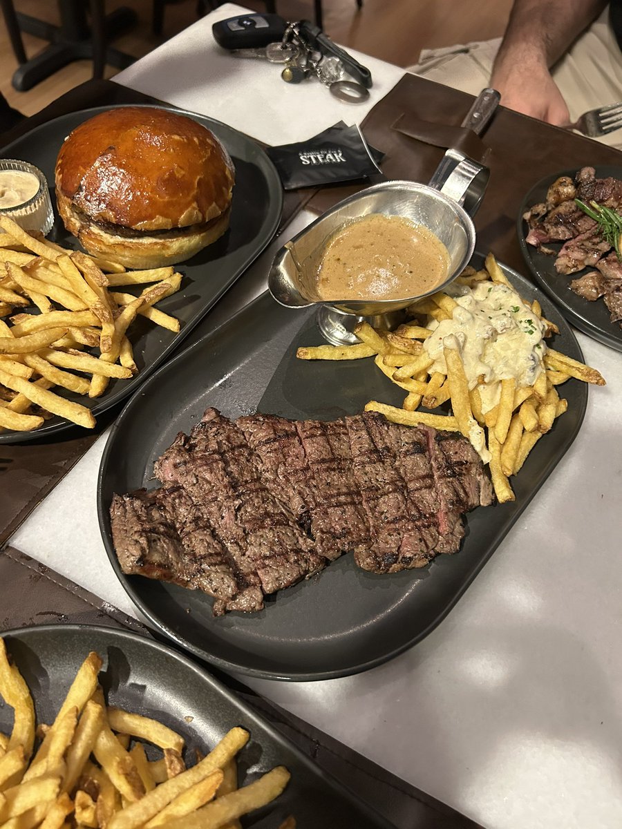 Hamza Wazzan 🫀 tweet media