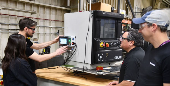 ncmsmfg's tweet image. Check out one of the latest articles in our Fall Connector: “Digital Sandbox” Improves Maintenance and Sustainment at Naval Shipyards.” Read more: ow.ly/5FG150XqICn..

#NCMS #CTMA #Navy #CTMAConnector #DOD #Maintenance #Sustainment #Shipyards