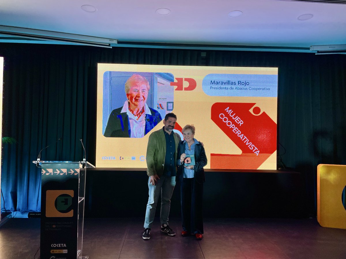 Coopsdetrabajo's tweet image. 🏆El galardón a “Mujer Cooperativista” es para Maravillas Rojo @mavirojo por una trayectoria de vida dedicada a la iniciativa emprendedora, el impulso del cooperativismo y la #EconomiaSocial. ¡Una gran referente! ¡Enhorabuena! 
@coopstreball @AbacusCoop