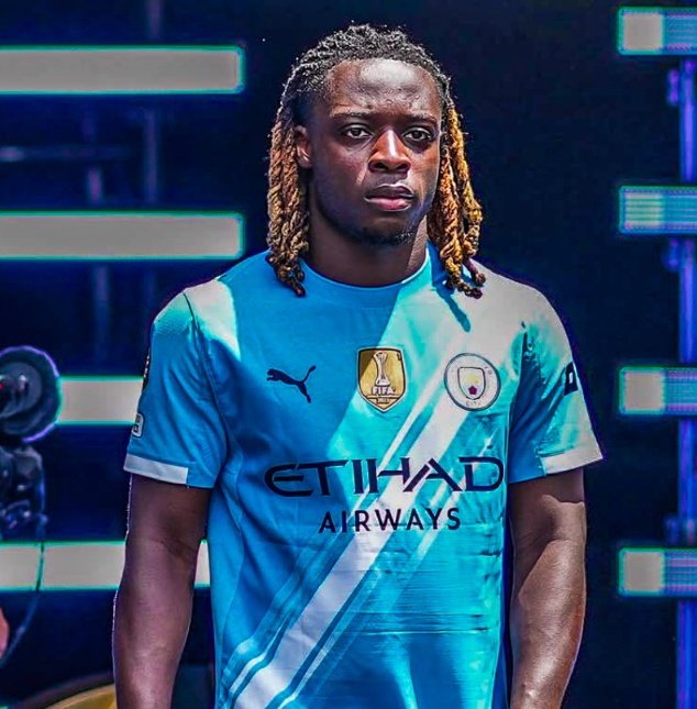 📈 Jeremy Doku stats in the Premier League 25/26 season.

- Most ball carries ending in the opposition box -72 🥇

- Most stressful dribbles complete - 34 🥇

- Chances created - 23🥉