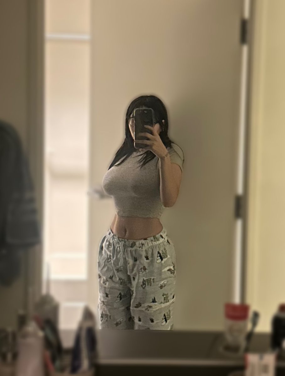 fallfourme's tweet image. me &amp;amp; my star wars pjs against the world