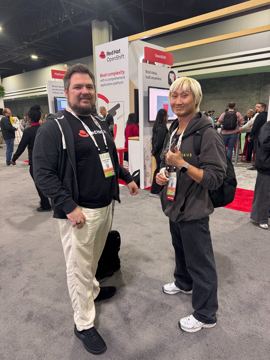openshift's tweet image. If you&apos;re at #KubeConNA, let our #OpenShift demos do the talkin&apos;! Stop by Booth 100 to learn about our latest release, OpenShift 4.20, which enhances #AI, #virtualization, and data #security and #sovereignty (red.ht/4nKRnHB). Come talk to our experts and get a sticker!