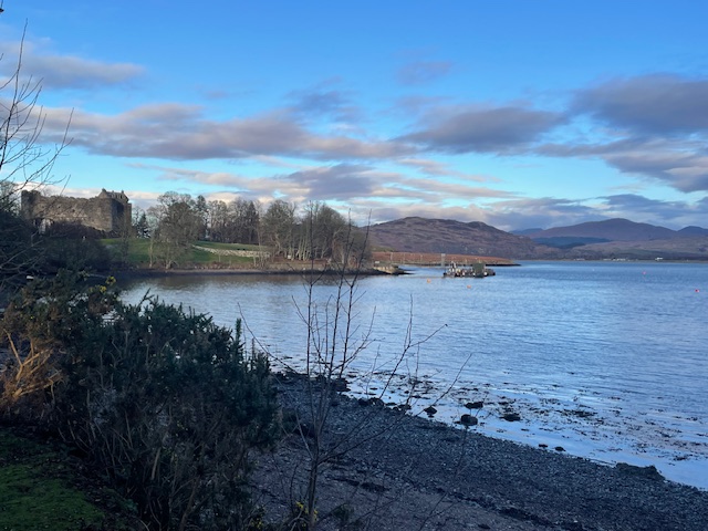 Roslinnovation's tweet image. Stunning afternoon on the west coast of Scotland visiting the European Marine Science Park, an innovative marine science business cluster and home to the Scottish Association for Marine Science (SAMS), one of the world’s oldest oceanographic institutions.
What about the views...