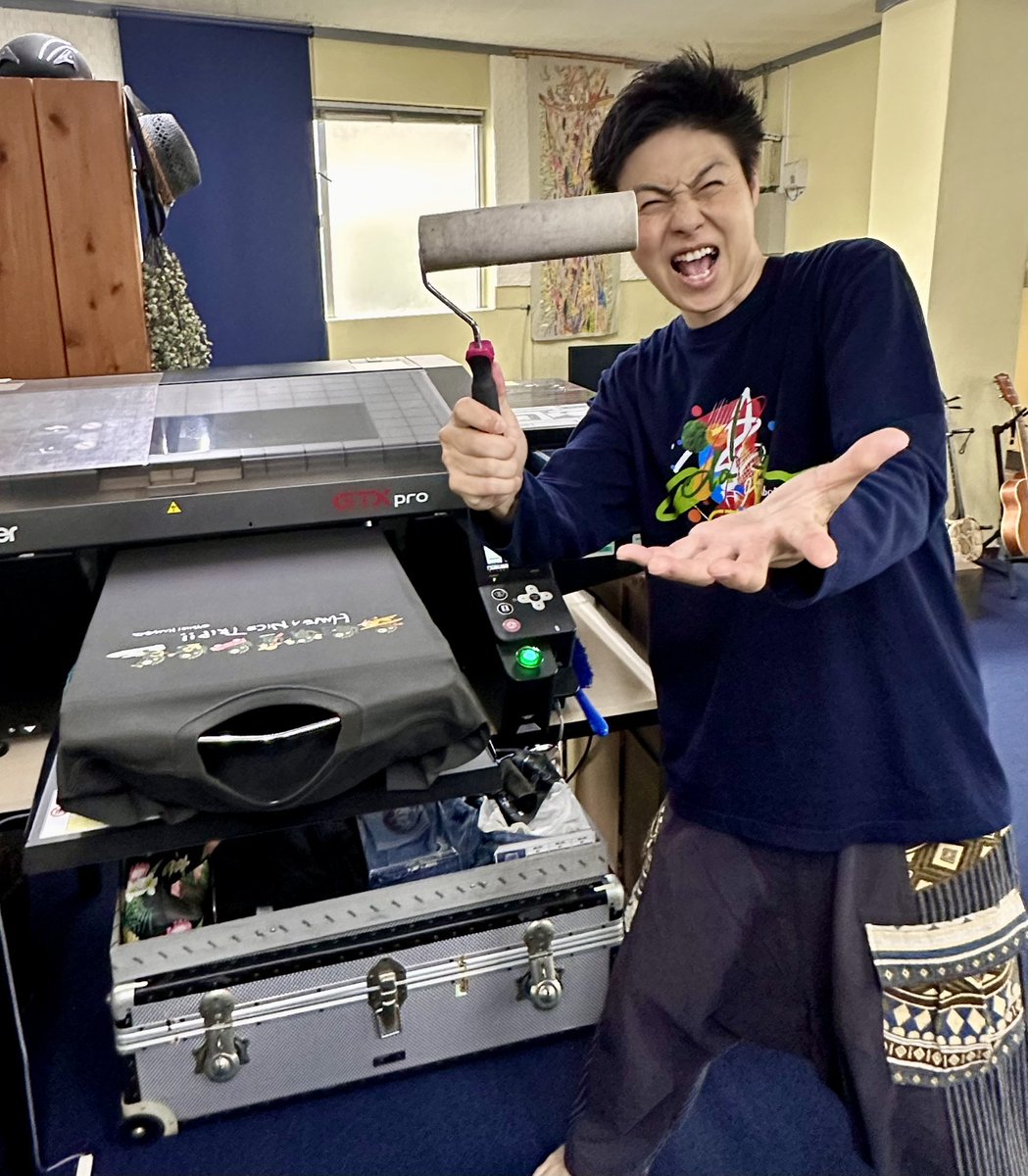 dalbo511's tweet photo. Tシャツ制作時の様子 https://t.co/M3vObi35wq