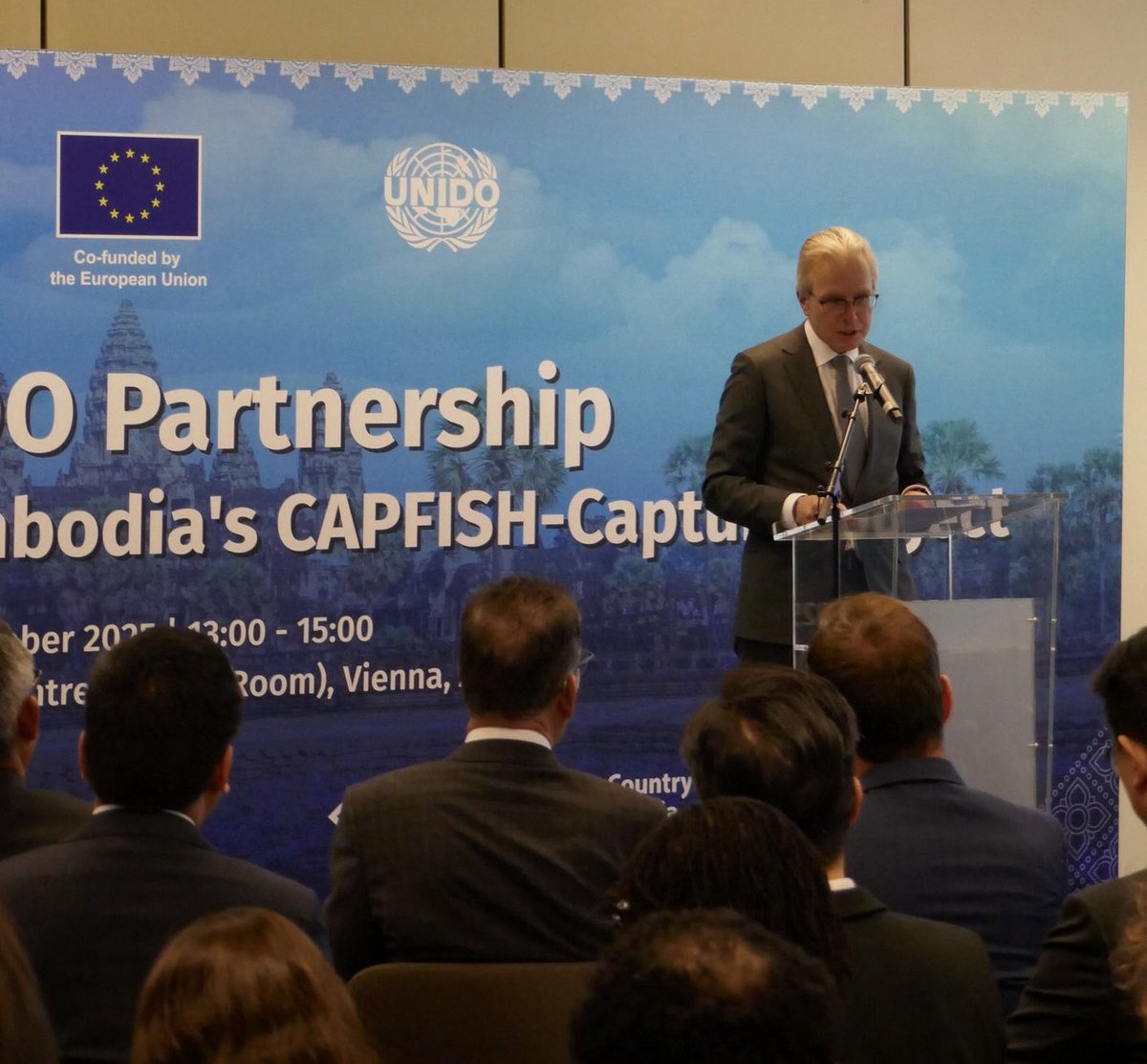 CHallergard's tweet image. 🇪🇺‘s 🌏 Gateway is boosting 🇰🇭‘s growth with a 79M € investment in skills, sustainable agri-food systems &amp;amp; safety &amp;amp; clean water. Success of the CAPFISH-Capture project enhances the post-harvest value chain thanks to 🇰🇭 🇪🇺&amp;amp; @UNIDO collaboration. #Sustainable #InclusiveDevelopment