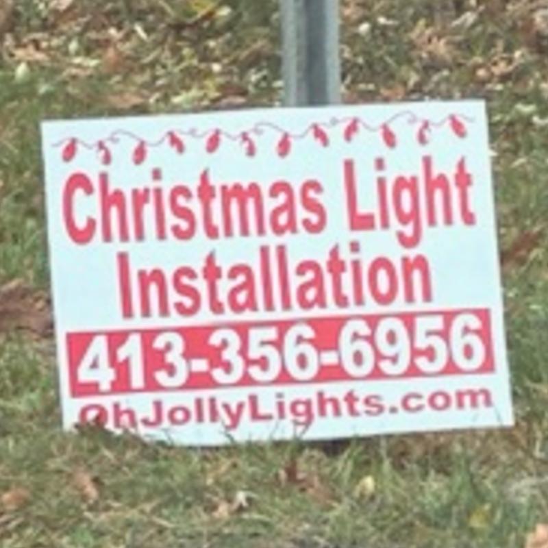 EdBehmkeRealtor's tweet photo. It’s officially that time of year… the Christmas light crews are back in action! 
🎄💡Can’t wait to see the neighborhoods start to sparkle again! https://t.co/6PLsbSmXfY